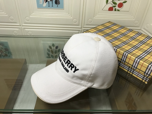 ブランド帽子正面デザイン